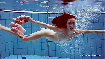 Underwater Pornstar Redhead Shower Russian 